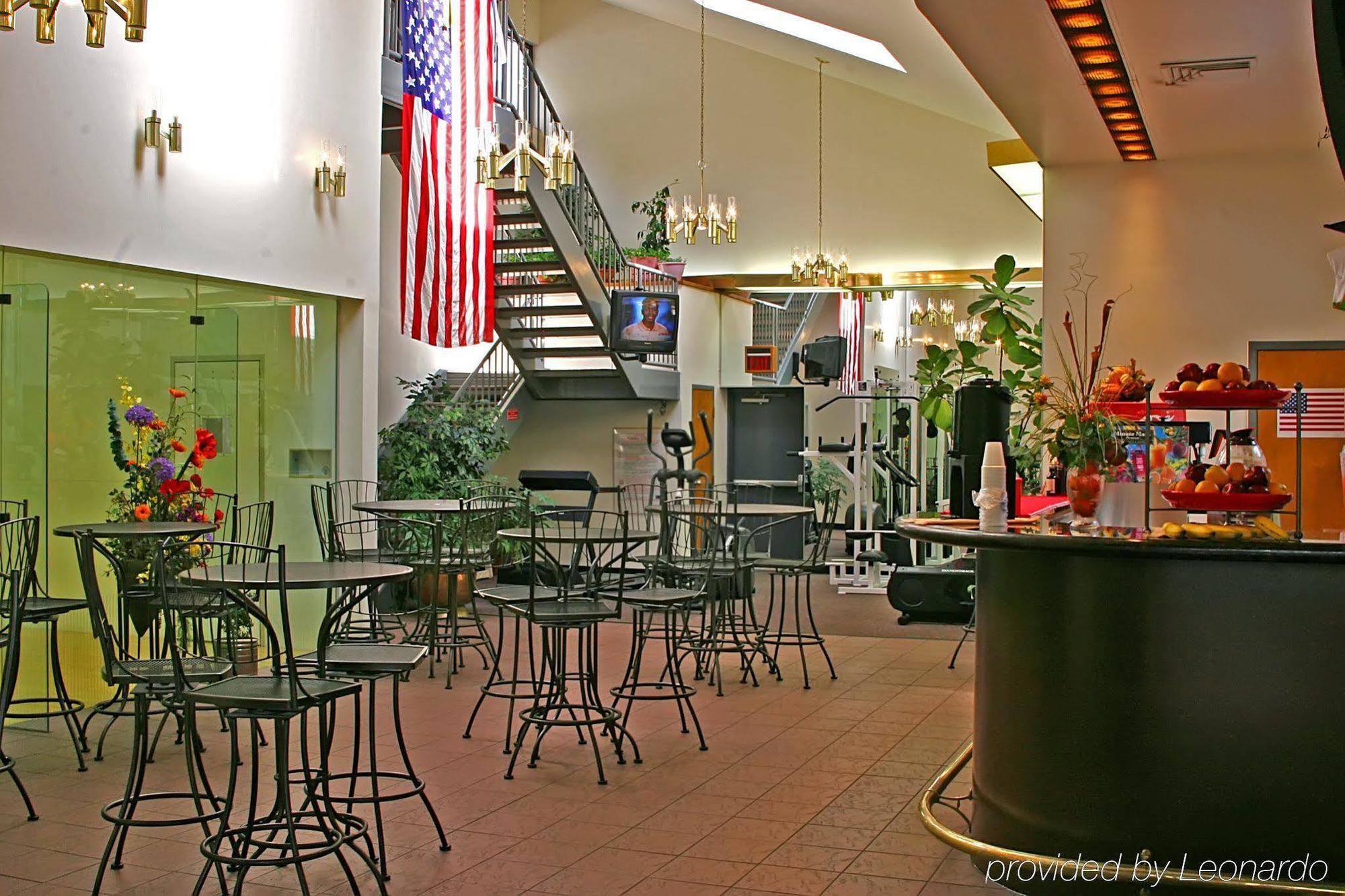 Zoders Inn And Suites Gatlinburg Restaurant photo